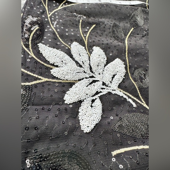 Belle Badgley Mischka Dress Gown 6 Black Embroidered Sequins Leaves Gold Formal - Picture 6 of 12